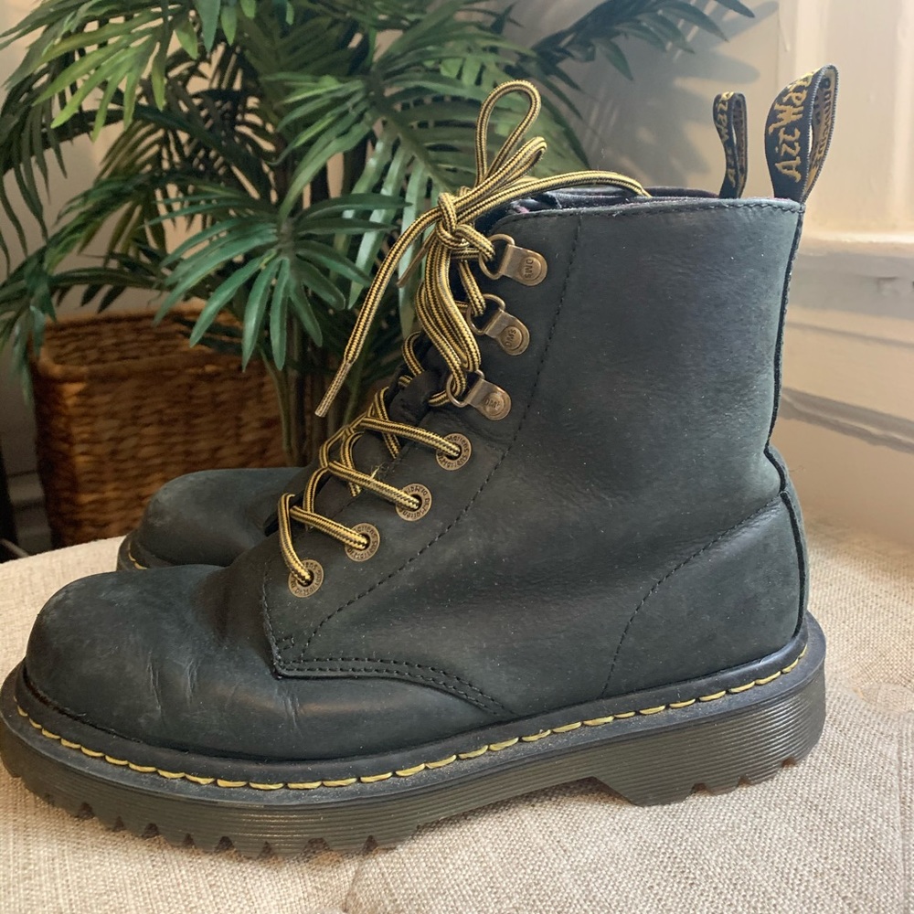 Dr Martens Leather Lace Up Boots